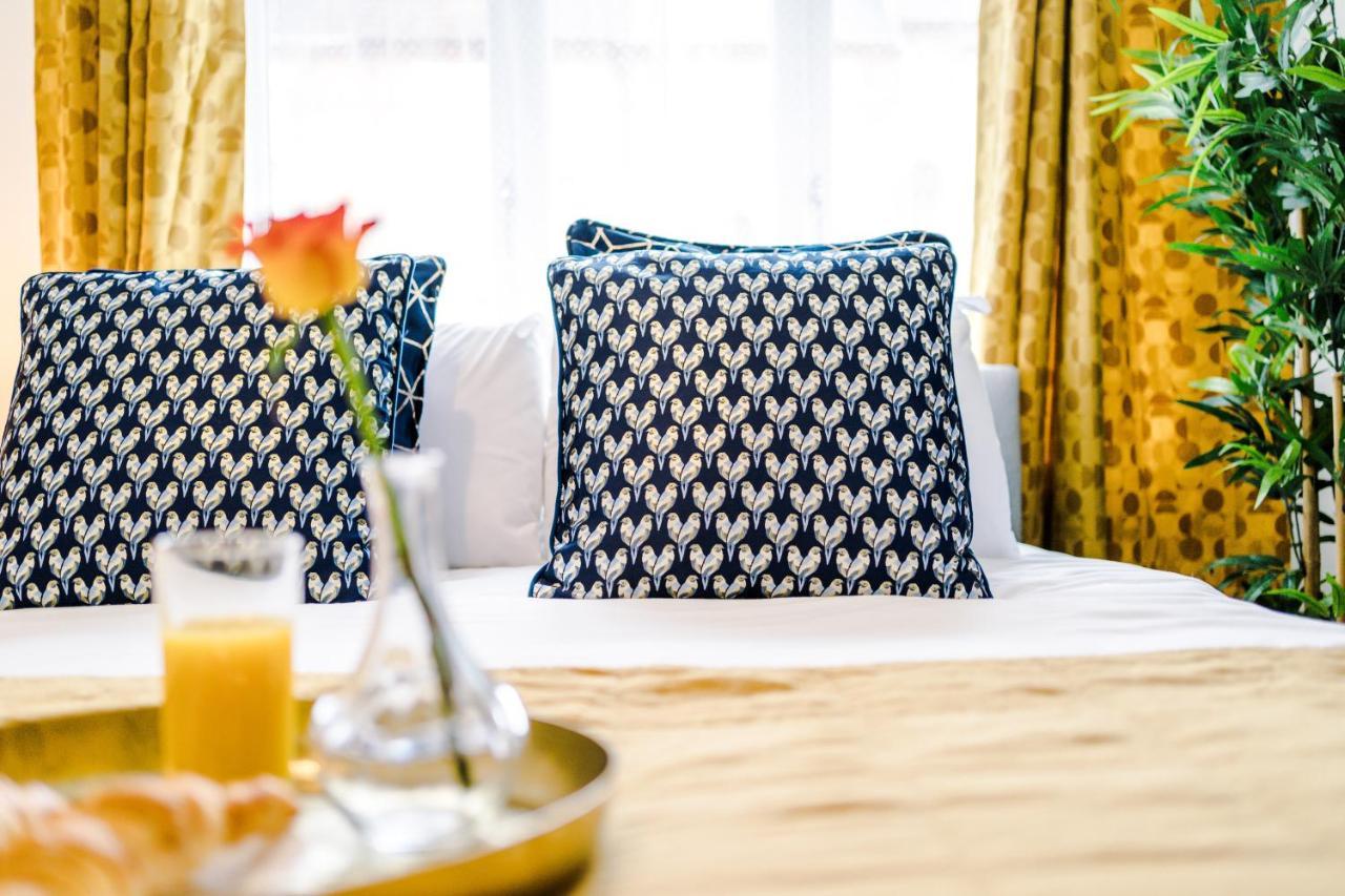 Harley House - Spacious Home With Free Netflix & Parking By Rocketbnb โคเวนทรี ภายนอก รูปภาพ